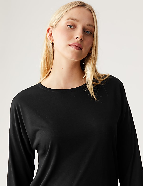 Relaxed Long Sleeve Longline Top