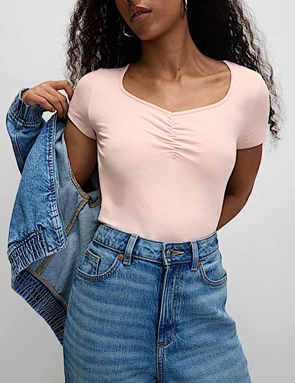 Sweetheart Neck Slim Top