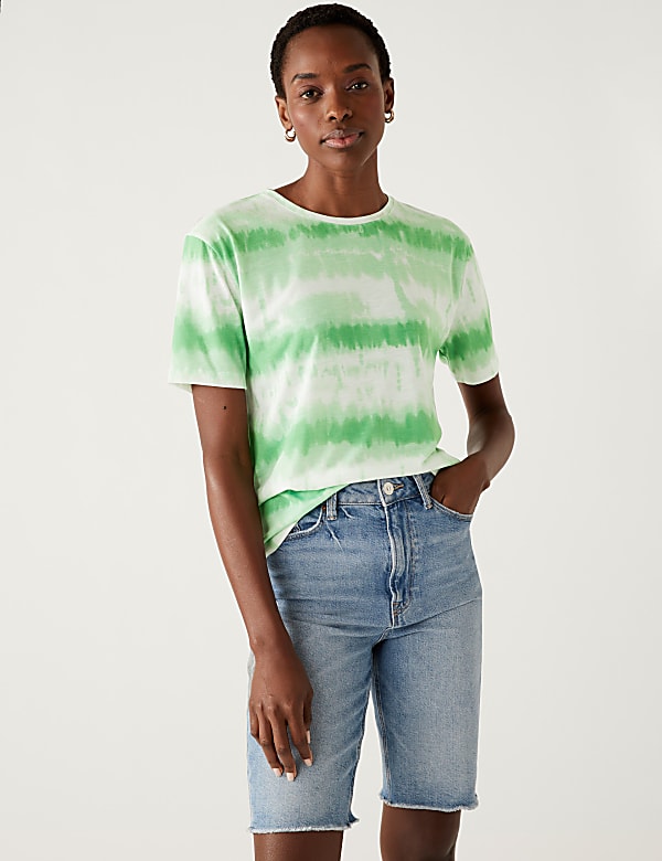 Printed Crew Neck Relaxed T-Shirt