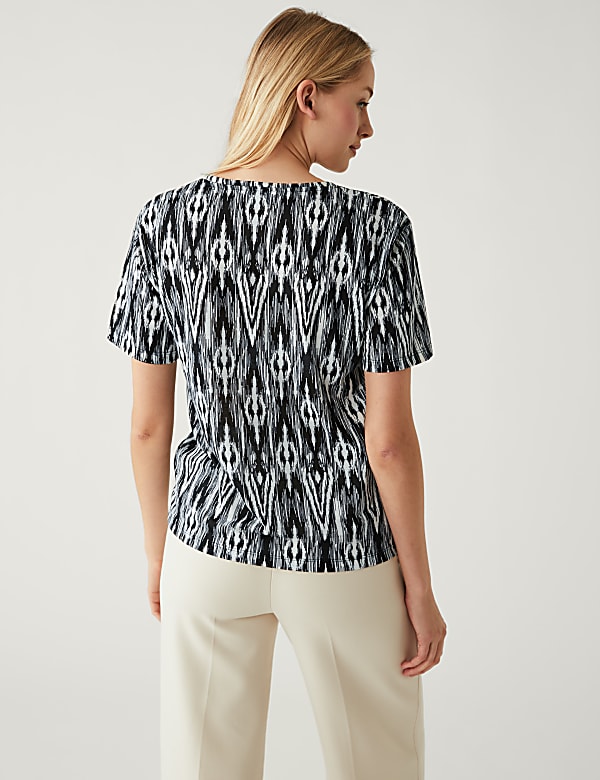 Printed Crew Neck Relaxed T-Shirt