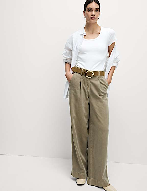 Camiseta de algod&oacute;n con escote abierto - ES