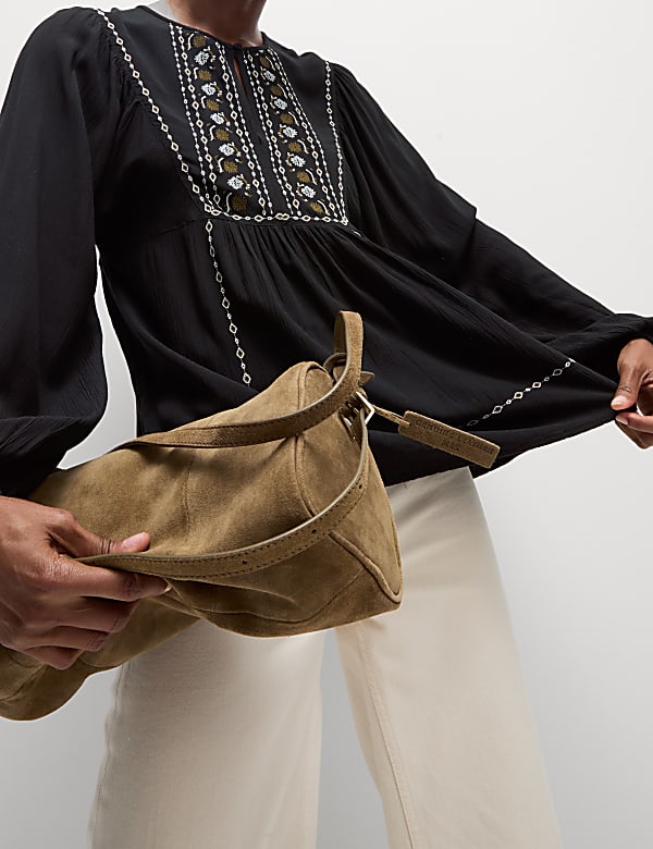 Embroidered Crew Neck Puff Sleeve Blouse