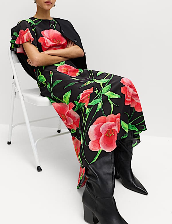 Printed Round Neck Midaxi Dress - JE