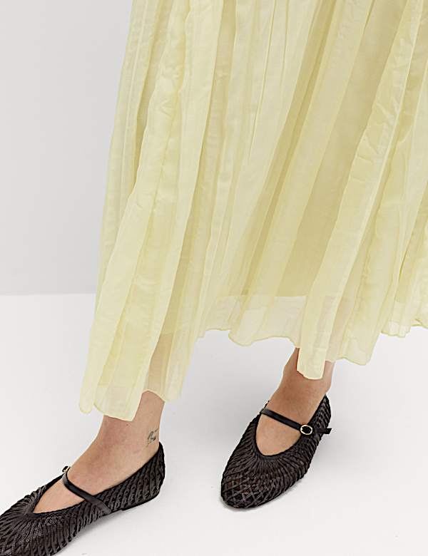 Textured Midaxi Circle Skirt