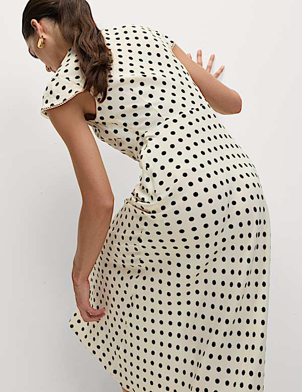 Floral Tie Neck Midaxi Tea Dress