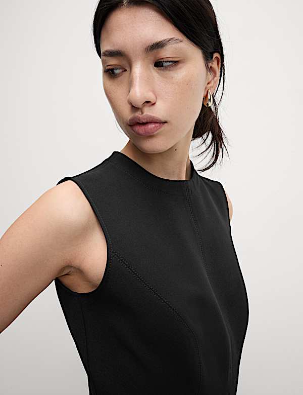 שמלת סקייטר מיני עם צווארון עגול - IL