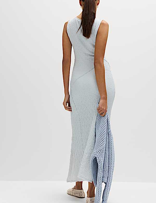 Robe coupe droite midaxi en coton textur&eacute; - CH