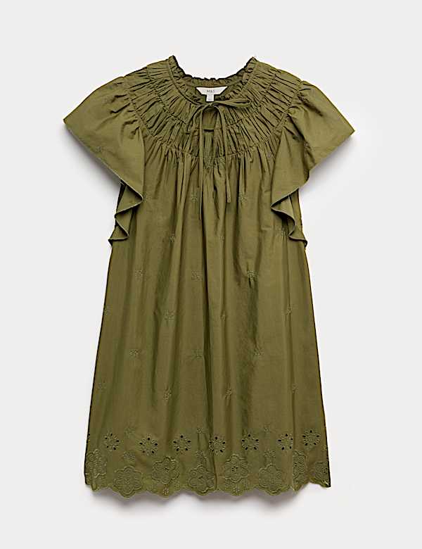 Gesmoktes Minikleid aus reiner Baumwolle mit Stickerei - DE