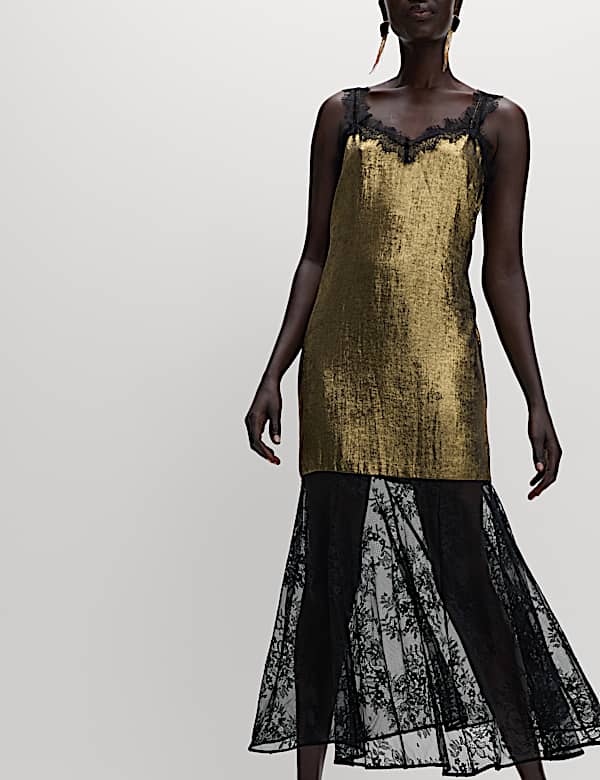 Midi-Tr&auml;gerkleid mit Metallic-Spitze - AT