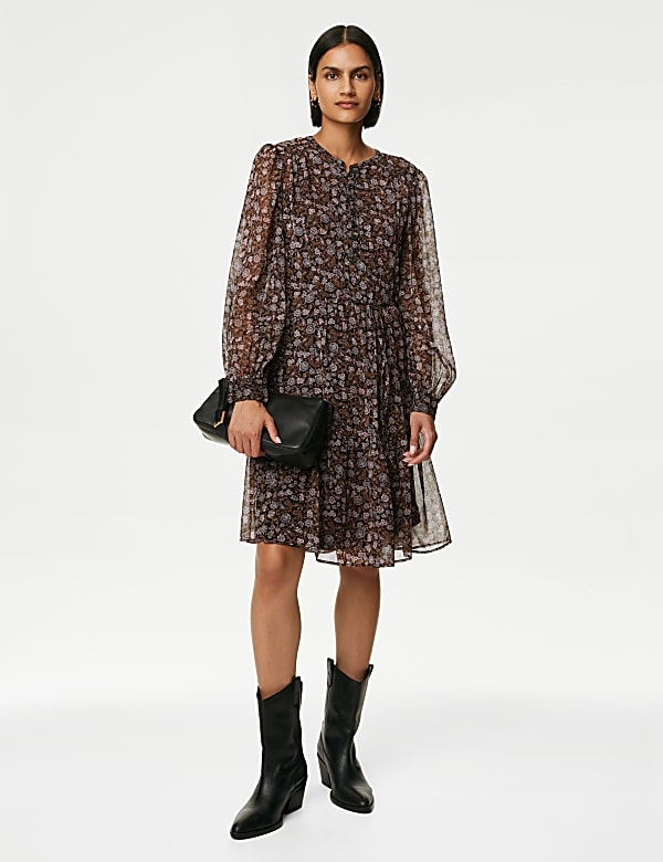 Printed V Neck Knee Length Smock Dress
