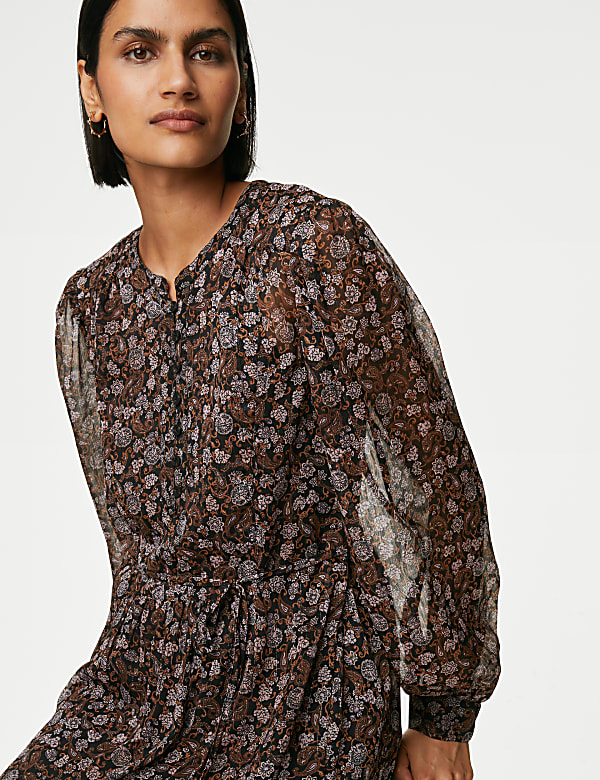 Printed V-Neck Knee Length Smock Dress - US