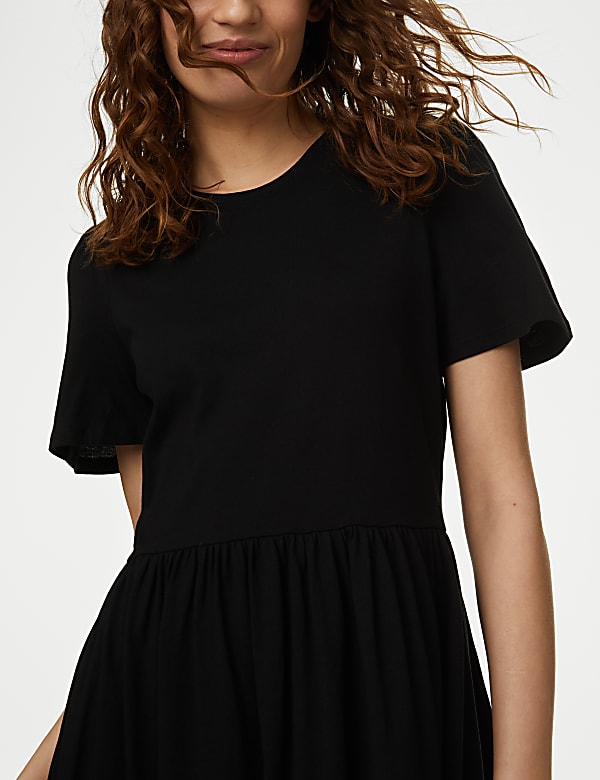 Jersey Round Neck Knee Length Skater Dress