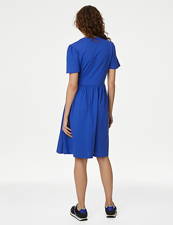 Jersey Round Neck Knee Length Skater Dress