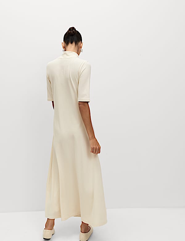 Katoenrijke midaxi-kolomjurk - BE