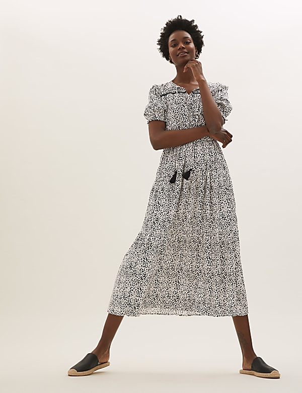 Printed Tie Neck Midaxi Waisted Dress