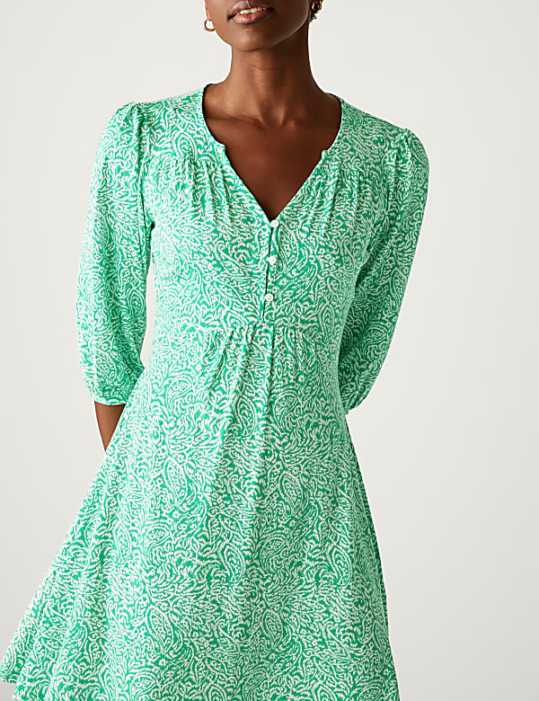 Jersey Printed V-Neck Waisted Dress