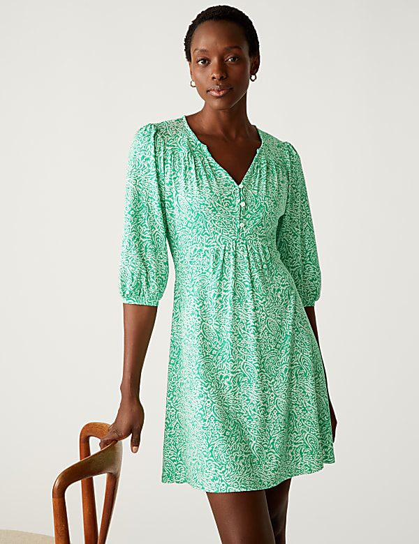 Jersey Printed V-Neck Waisted Dress