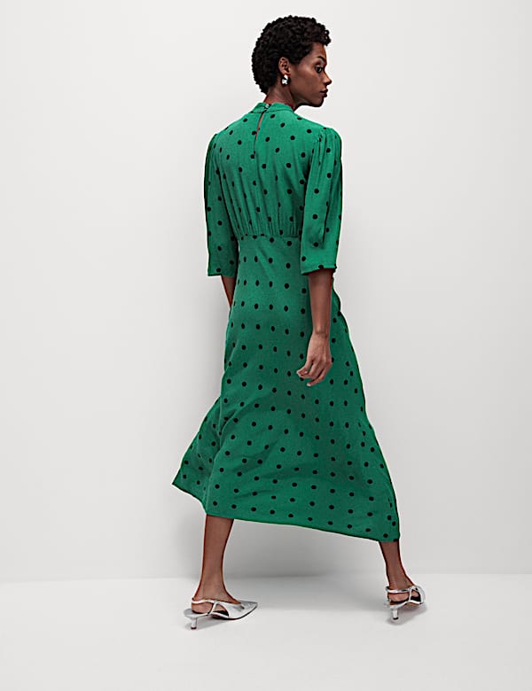 Printed High Neck Midaxi Tea Dress - NZ