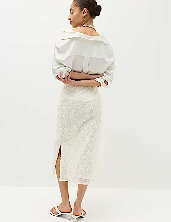 Jupe midi coupe &eacute;vas&eacute;e &agrave; motif textur&eacute; - BE