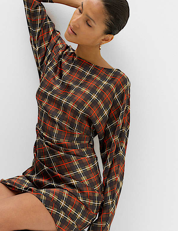 Checked Ruched Long Sleeve Mini Waisted Dress - RS