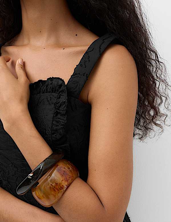 Jacquard Ruffle Square Neck Midi Waisted Dress - CN