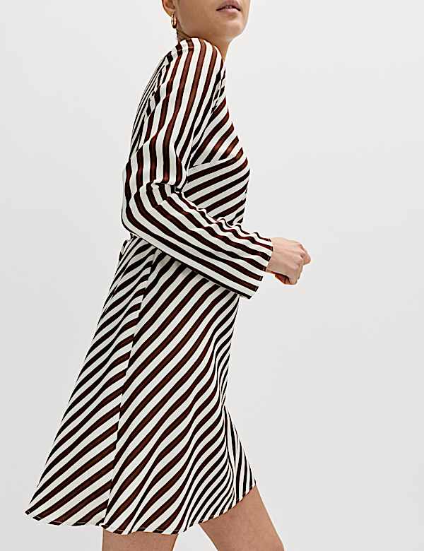 Striped Long Sleeve Mini Shift Dress - ID