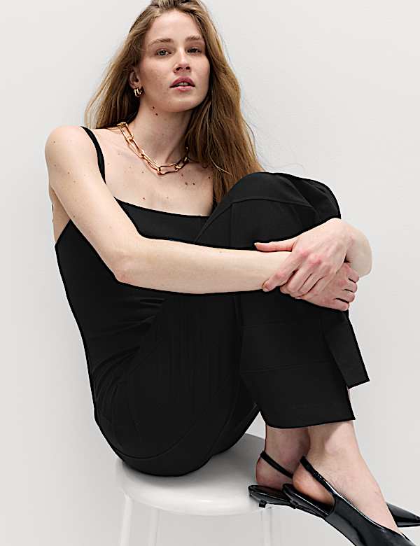 Midi bodycon jurk van jersey met vierkante halslijn en paneeldetails - NL