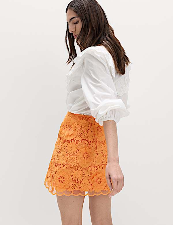 Floral Applique Mini Bodycon Skirt - JE