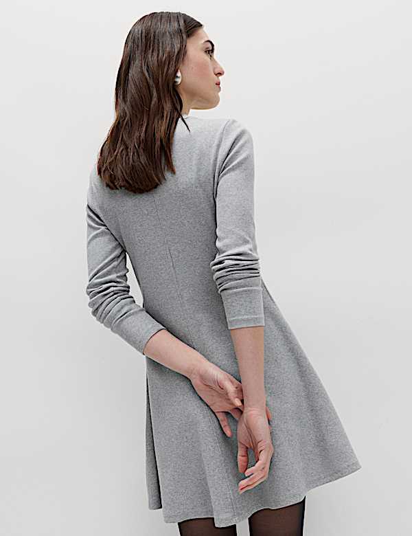 Katoenrijke, geribbelde mini-skaterjurk - NL