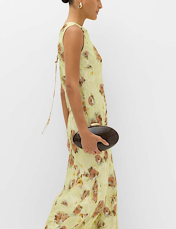 Robe midi coupe droite &agrave; encolure ronde et motif fleuri - LU