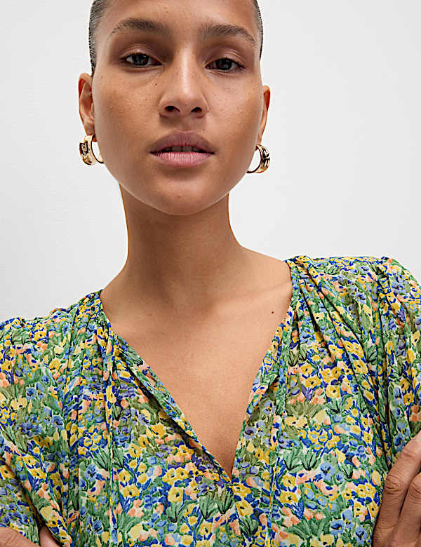 Floral V-Neck Mini Relaxed Smock Dress - PT