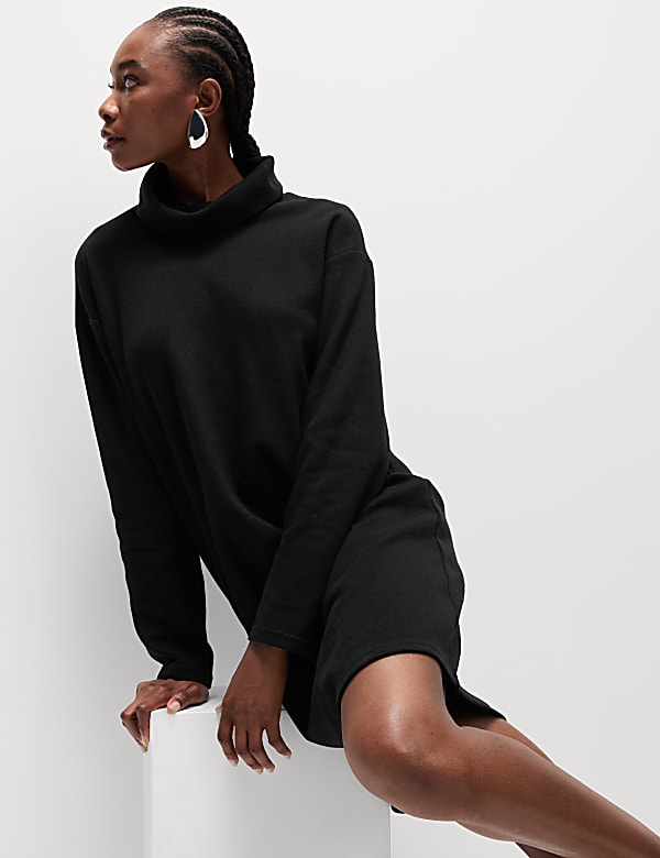 שמלת סריג באורך מיני ומבד ג'רסי עם צווארון נשפך - IL