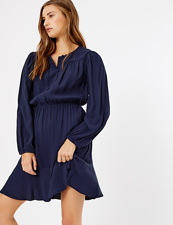 Classic Mini Waisted Dress