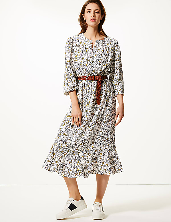 Ditsy Floral Waisted Midi Dress