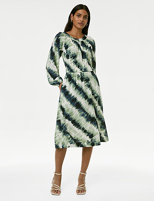 Printed Keyhole Pleated Midi Waisted Dress - US