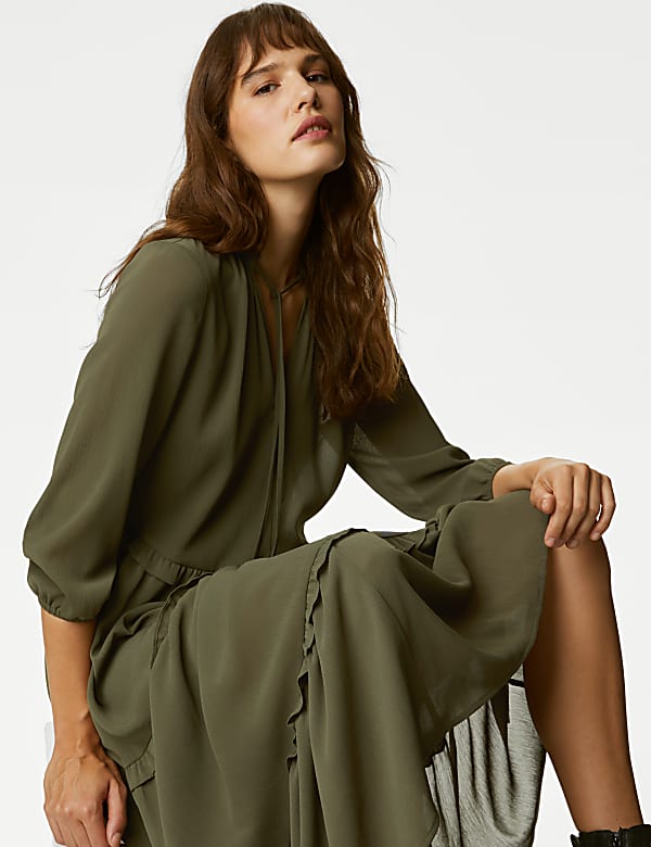 Chiffon V-Neck Midaxi Tiered Dress
