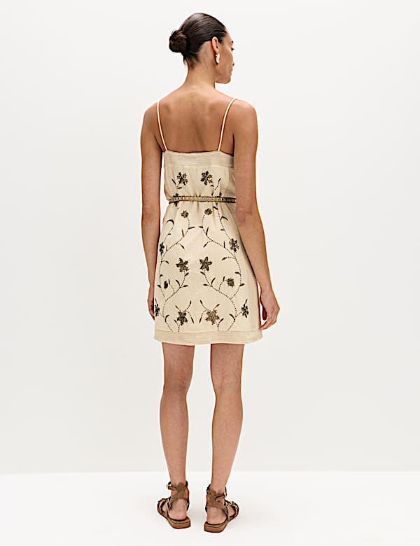Robe caraco coupe courte 100 % coton &agrave; col en V et ornement - LU
