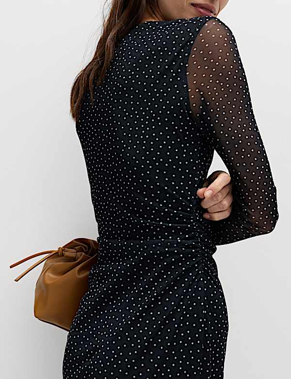 &Zeta;έ&rho;&sigma;&epsilon;ϊ &mu;ί&nu;&tau;&iota; &pi;&omicron;&upsilon;ά &phi;ό&rho;&epsilon;&mu;&alpha; &mu;&epsilon; &delta;&iota;&chi;&tau;&upsilon;&omega;&tau;ό &upsilon;&lambda;&iota;&kappa;ό &sigma;&epsilon; ί&sigma;&iota;&alpha; &gamma;&rho;&alpha;&mu;&mu;ή - GR