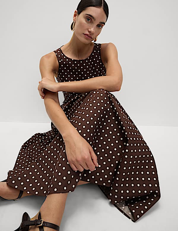 Polka Dot Round Neck Midaxi Waisted Dress - JO