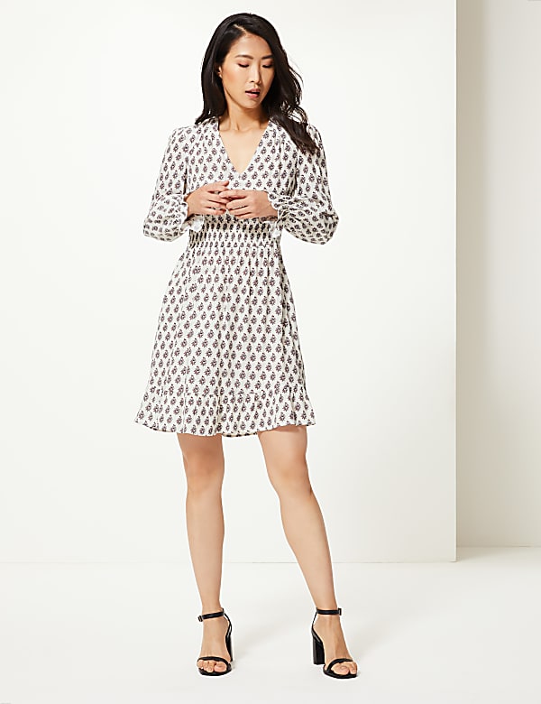 Floral Print Cuff Detail Waisted Dress