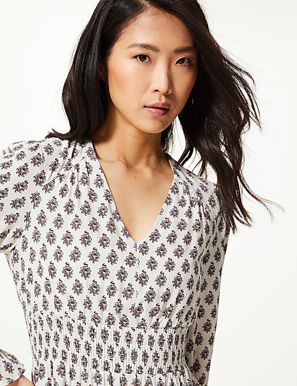 Floral Print Cuff Detail Waisted Dress