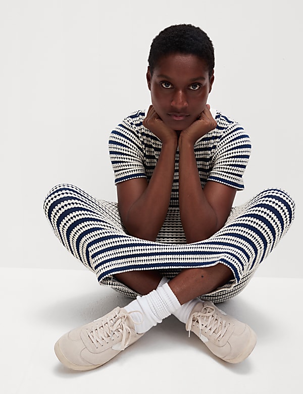 Vestido columna a media pierna de rayas con algod&oacute;n - ES