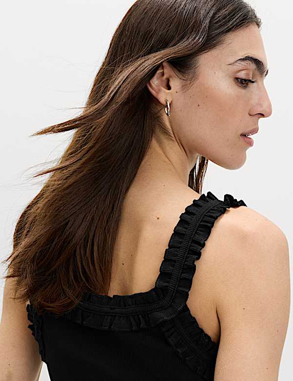 Geripptes Mini-Tr&auml;gerkleid mit hohem Baumwollanteil und R&uuml;schen - DE