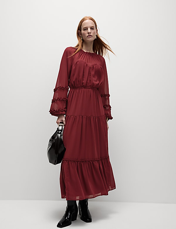Chiffon Round Neck Midaxi Waisted Dress