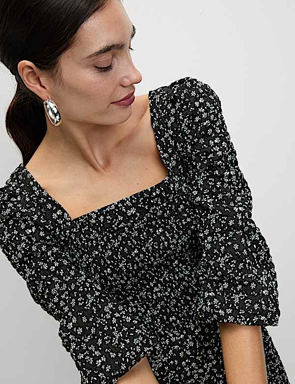 Vestido a la cintura a media pierna floral de escote cuadrado - ES