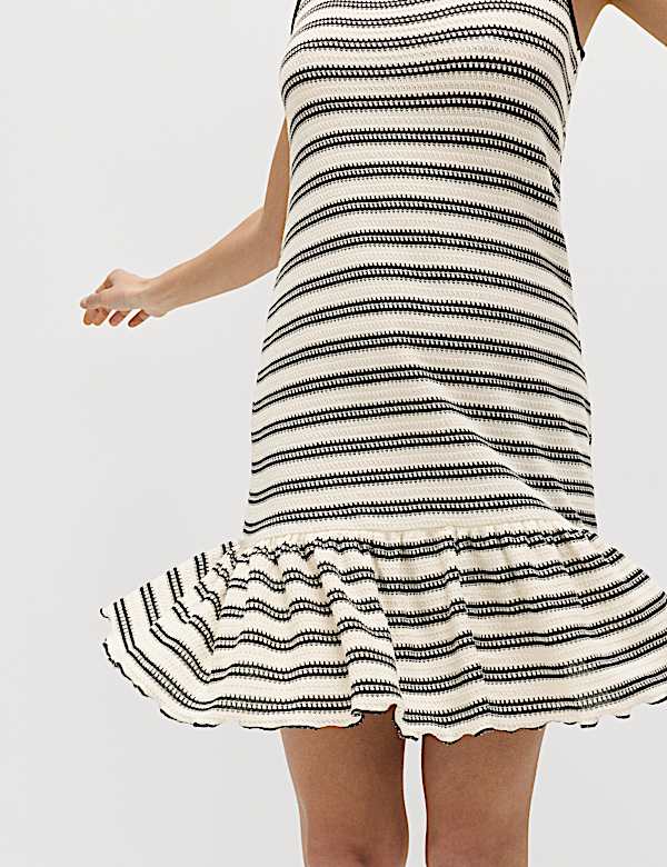 &Rho;&iota;&gamma;έ &mu;ί&nu;&iota; &phi;ό&rho;&epsilon;&mu;&alpha; &mu;&epsilon; &sigma;&omicron;ύ&rho;&epsilon;&sigmaf; &sigma;&epsilon; &chi;&alpha;&lambda;&alpha;&rho;ή &gamma;&rho;&alpha;&mu;&mu;ή &mu;&epsilon; &upsilon;&psi;&eta;&lambda;ή &pi;&epsilon;&rho;&iota;&epsilon;&kappa;&tau;&iota;&kappa;ό&tau;&eta;&tau;&alpha; &sigma;&epsilon; &beta;&alpha;&mu;&beta;ά&kappa;&iota; - GR