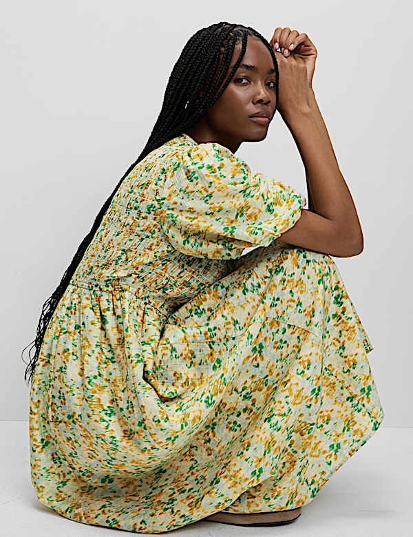 Printed Shirred Midi Waisted Dress