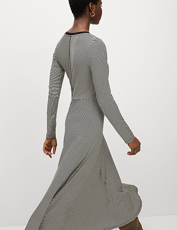 Jersey Round Neck Twist Front Midi Column Dress - BE