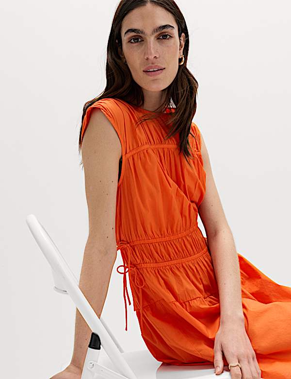Robe coupe courte 100 % coton &agrave; taille ajust&eacute;e et d&eacute;tail nou&eacute; - CH