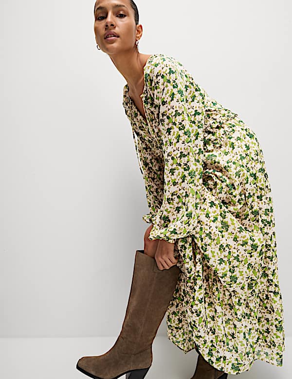 Chiffon Floral V-Neck Midaxi Waisted Dress